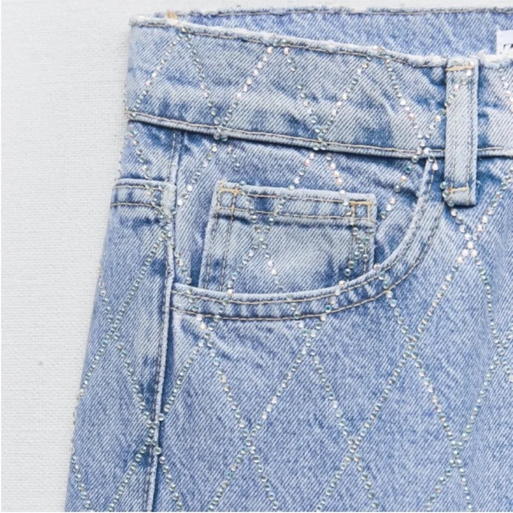 Zara Light Blue Straight Leg Jeans - Picture 7 of 12